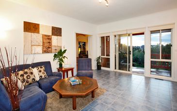 6 Aidens Way, Beaconsfield