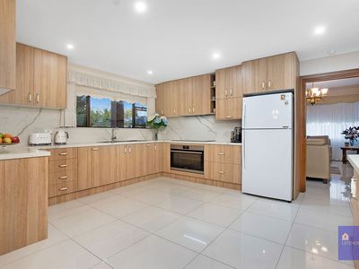 34 Magnolia Avenue, Baulkham Hills