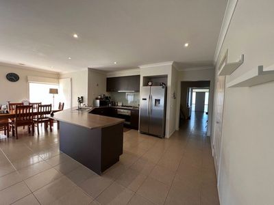 7 Fluture Court, Tarneit