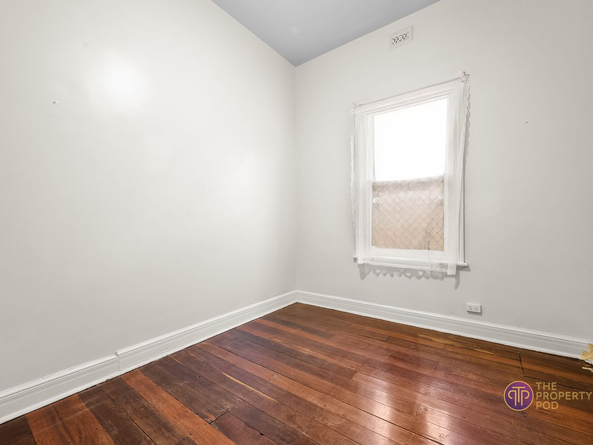 296 Railway Parade, East Cannington