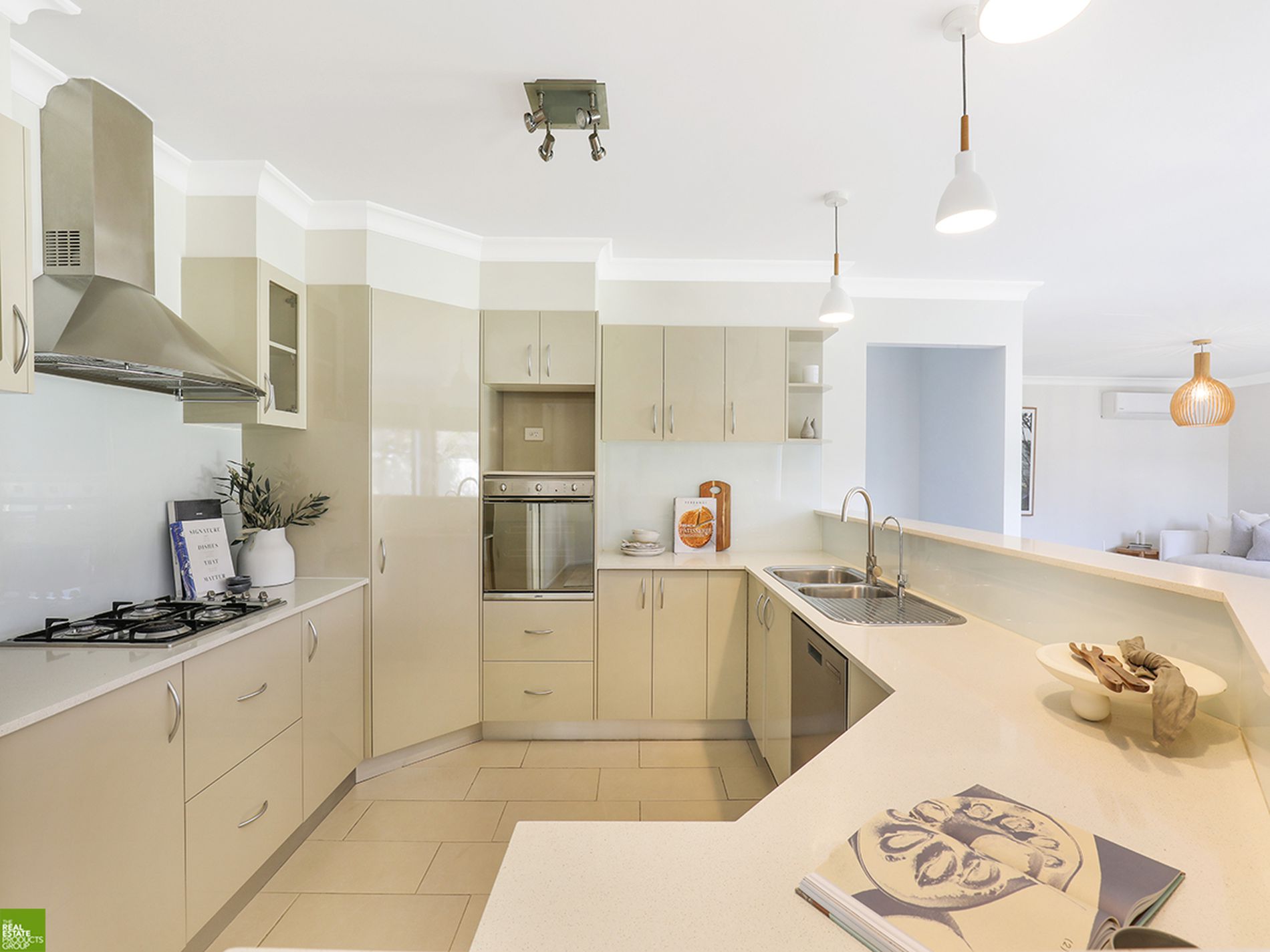 23 Lassiter Avenue, Woonona