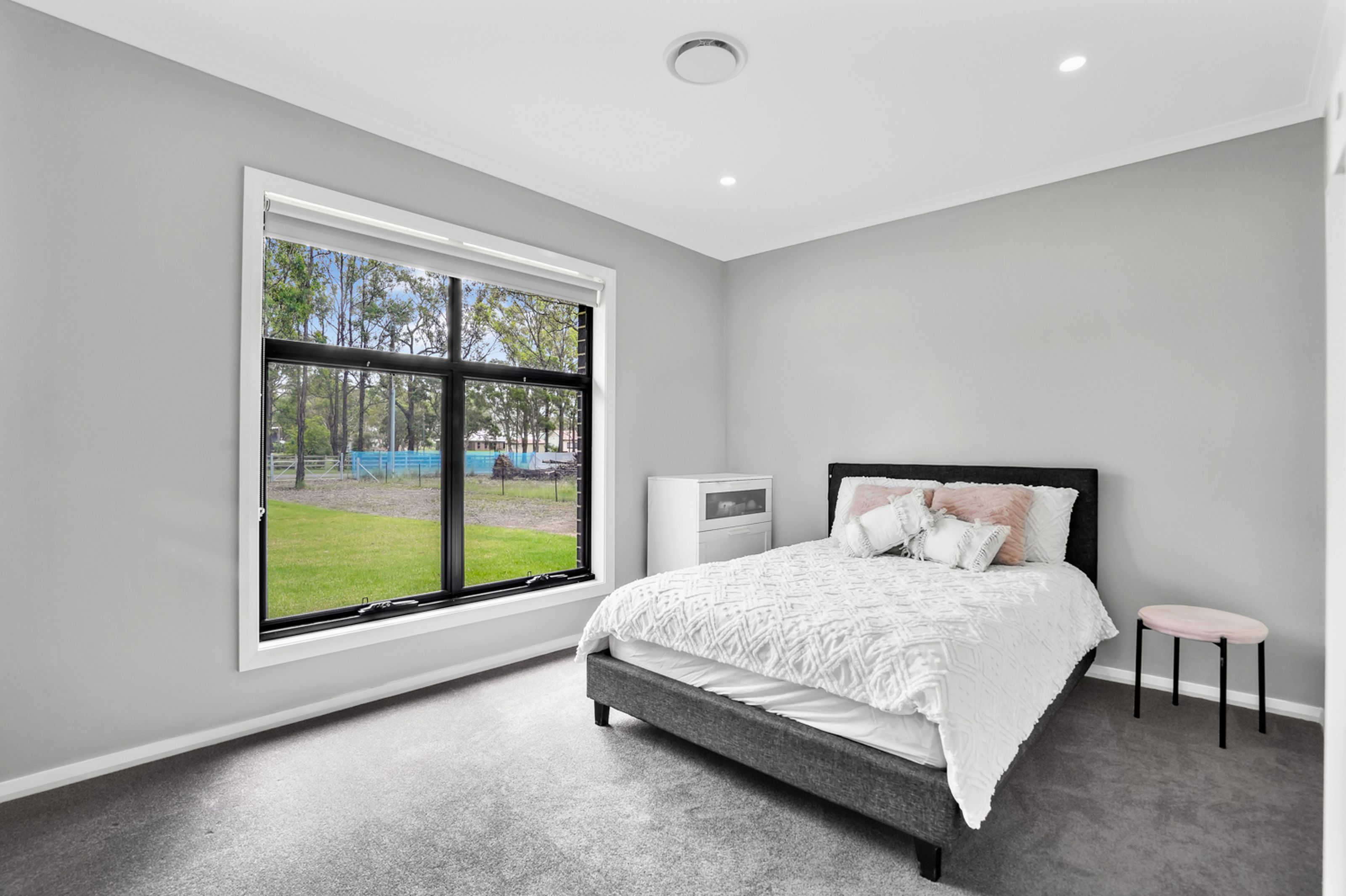 150 Rickards Road, CASTLEREAGH