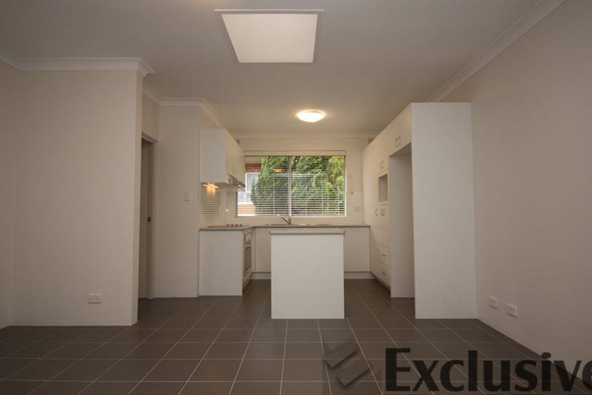 8 / 28 Station Street, Mortdale