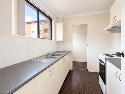10 / 14 Central Avenue, Westmead