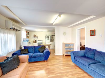 15 Mathews Circuit, Woodlane
