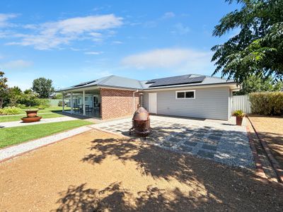 2 Gilgai Court, Dubbo