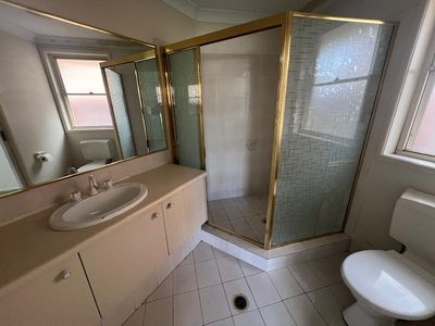 4 Aintree Close, Casula