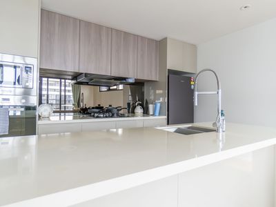 1005 / 6 Galloway Street, Mascot