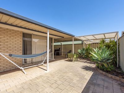 4 / 5 Sainte Maxime Avenue, Port Kennedy