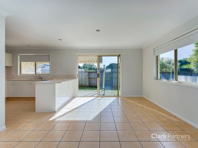 12 Fuller Avenue, Meadowbrook