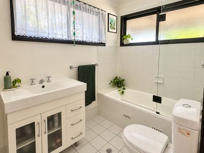 28 President Poincare Parade, Tanilba Bay