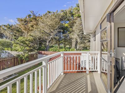24 Scott Avenue, Otaki Beach