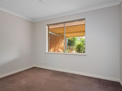 6 Borromei Mews, Somerville