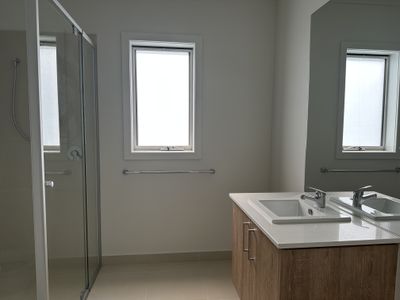 10 Weertook Avenue, Warrnambool