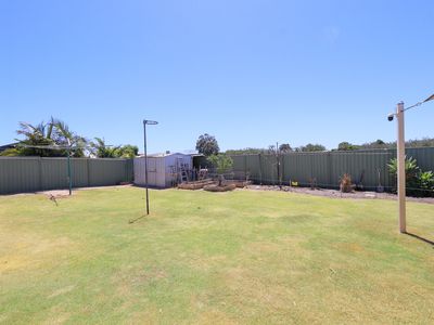 11 Jolly Rambler Boulevard, Ravenswood