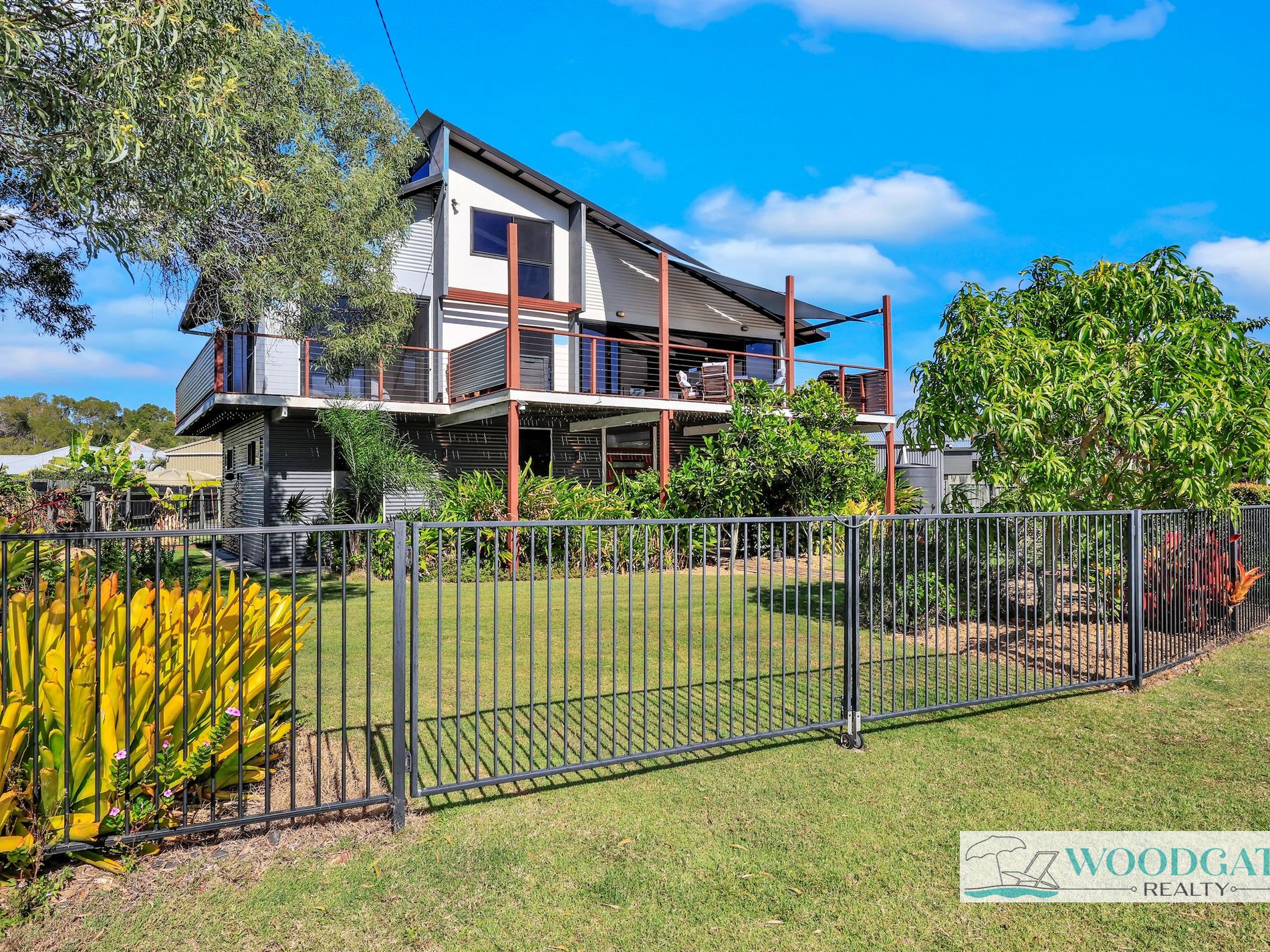 27 MACKEREL STREET, Woodgate