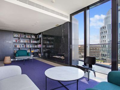 623 / 555 Saint Kilda Road, Melbourne