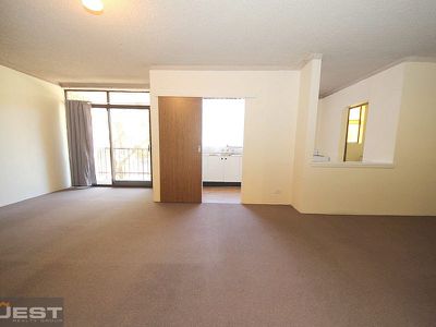 9 / 168 Greenacre Road, Bankstown