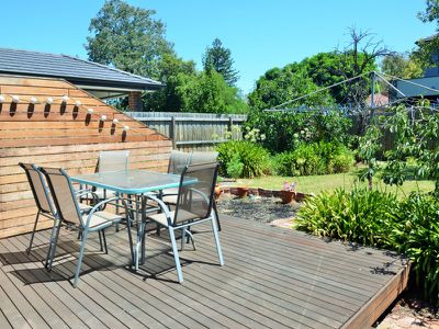 10 Hayes Parade, Pascoe Vale