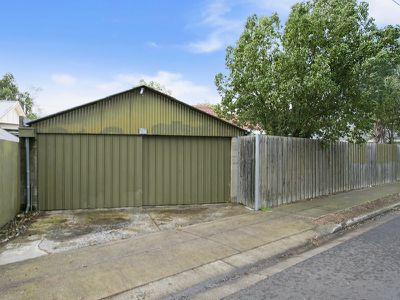 6 Turner Avenue, Plympton