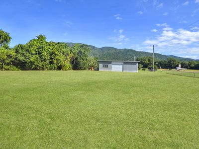 167 Murray Street, Tully
