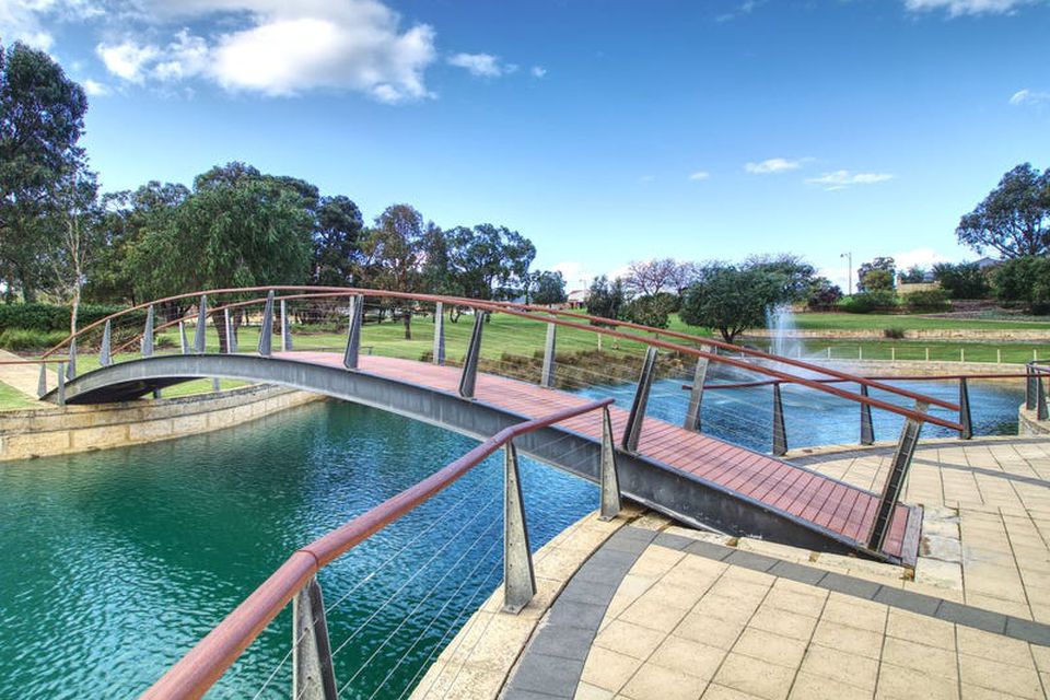 24 Lemon Gum Drive , Baldivis