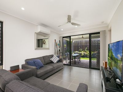 5 Wombat Crescent, Rochedale