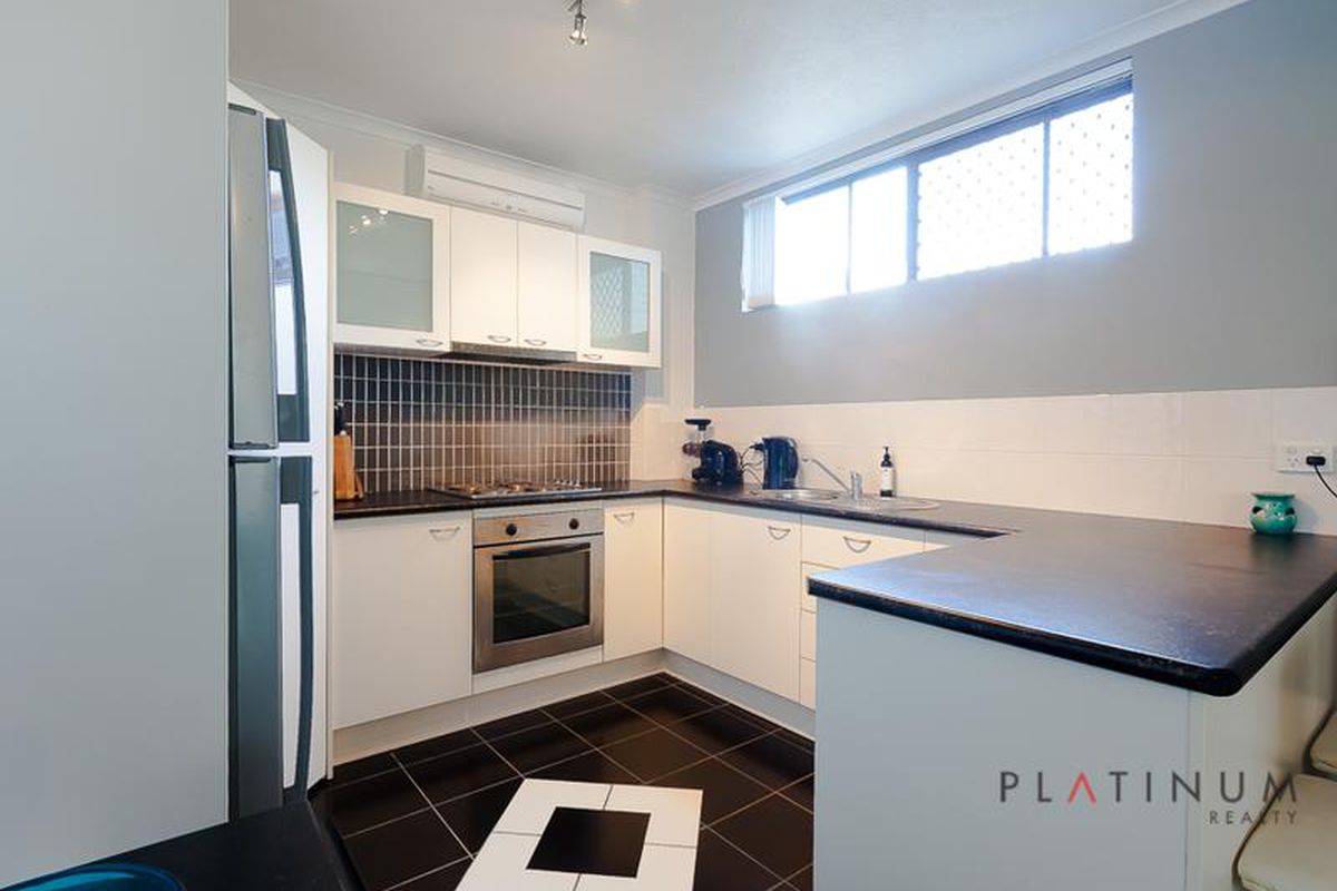 2 / 2269-2271 Gold Coast Highway, Mermaid Beach