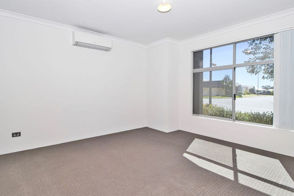 20 Larkfield  , Baldivis