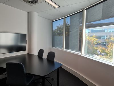 1:02 / 55 Blackall Street, Barton