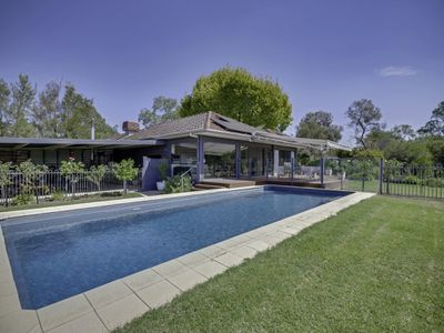 2271 Snow Road, Markwood