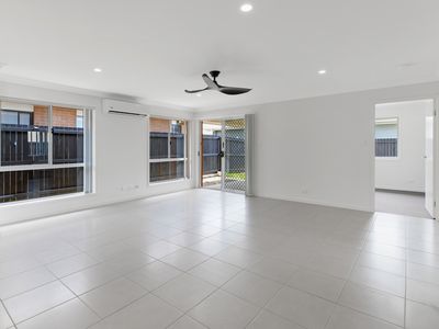 89 Flora Terrace, Pimpama