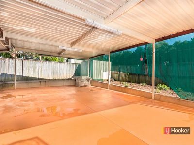 2 Golding Drive, Glendenning