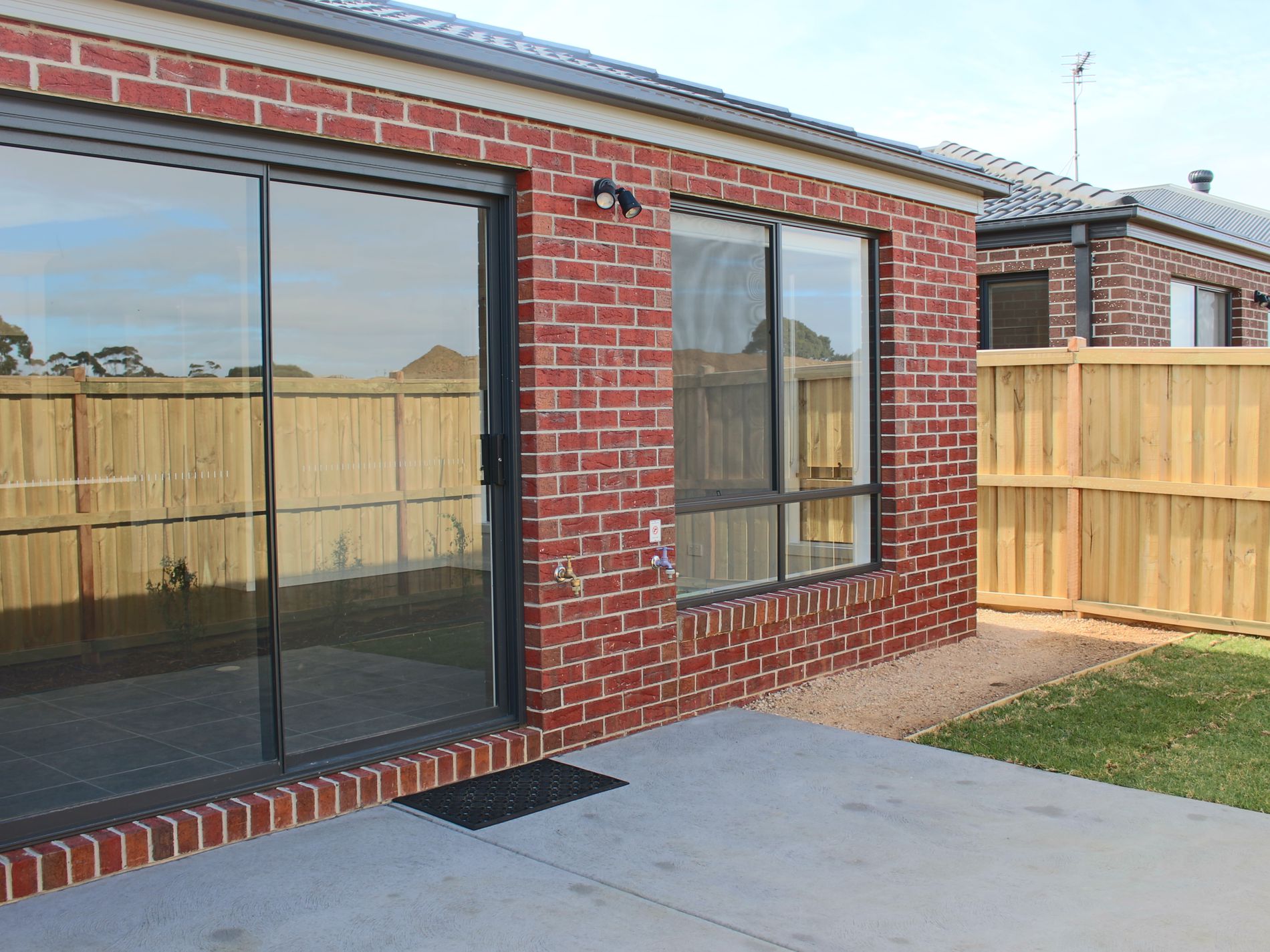 25 Larkspur Way, Charlemont