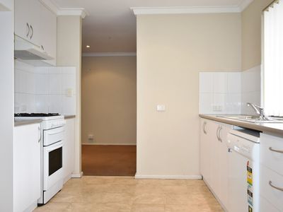 8/31 Stanley Street, Scarborough