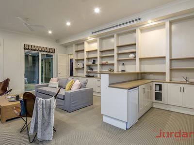 10 The Common, Beaumont