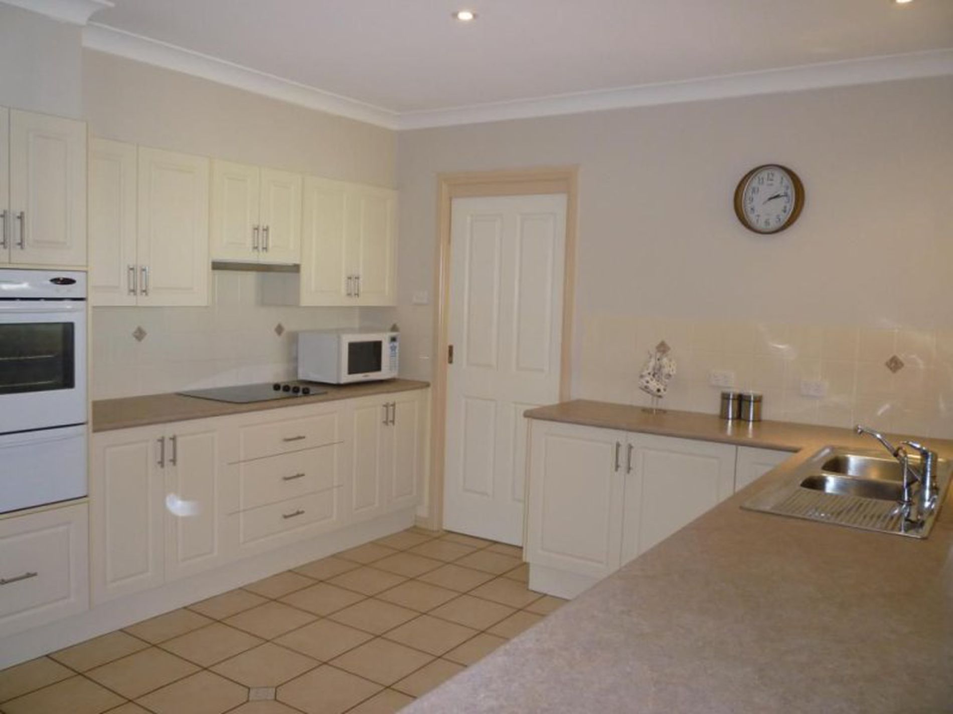 18 Tulip Oak Drive, Ulladulla