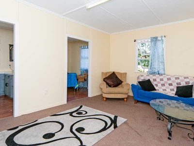 27 Blaxland Street, Eastern Heights
