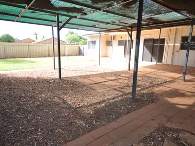 5 Dulverton Terrace, South Hedland