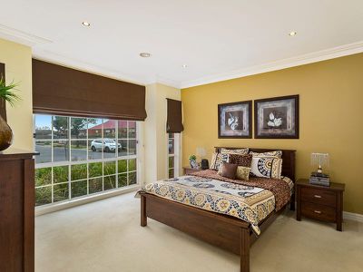 10 Stead Street, Roxburgh Park