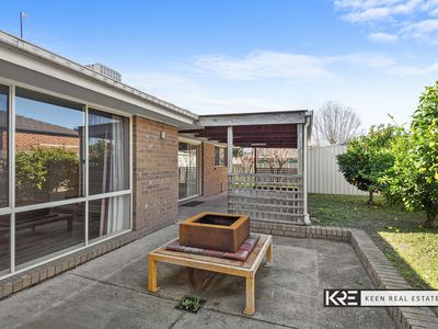 4 Ironbark Close, Hampton Park