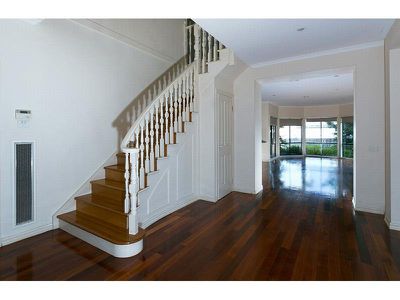 9 Lakeside Drive, Point Cook