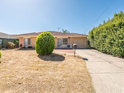12 Carakine Grove, Thornlie