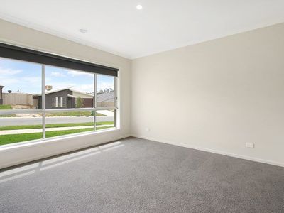 7 GRIEVE WAY, Wodonga