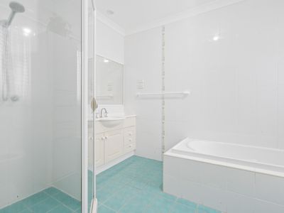 3 Skillman Place, Mollymook Beach
