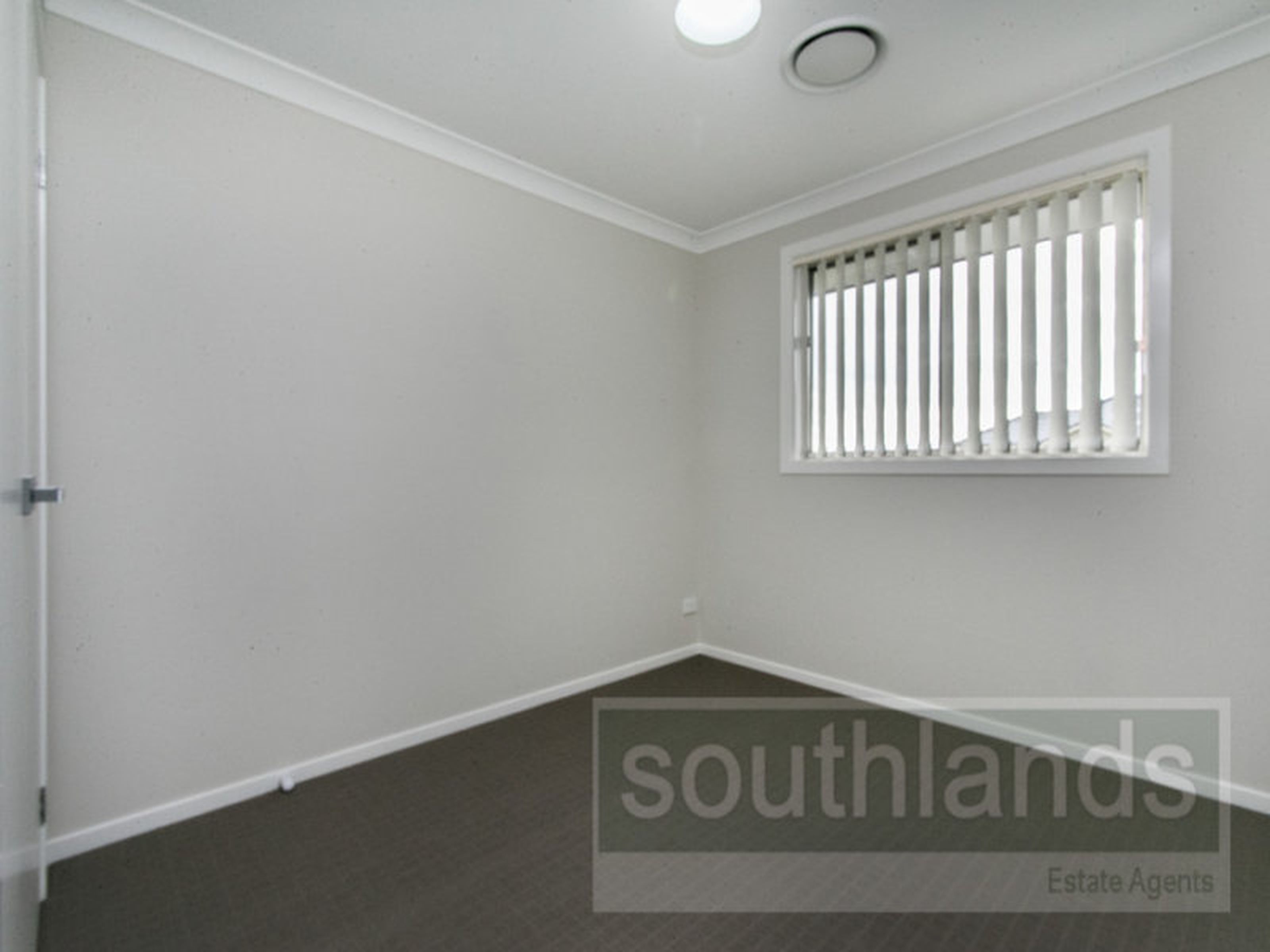 12A Cooee Avenue, GLENMORE PARK