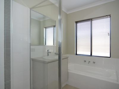 44C  Shelbred Way , Westminster