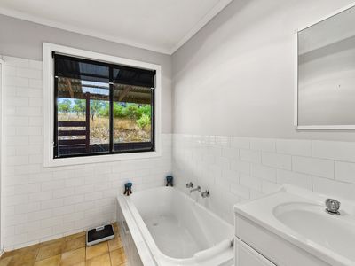 33 Thomas Road, Rocky Camp