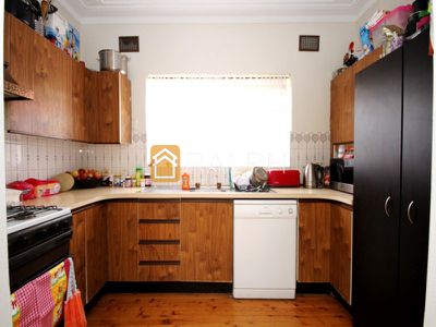 14 Bungalow Road, Roselands