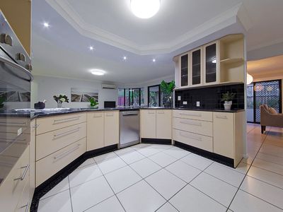 1 Figtree Place, Wakerley